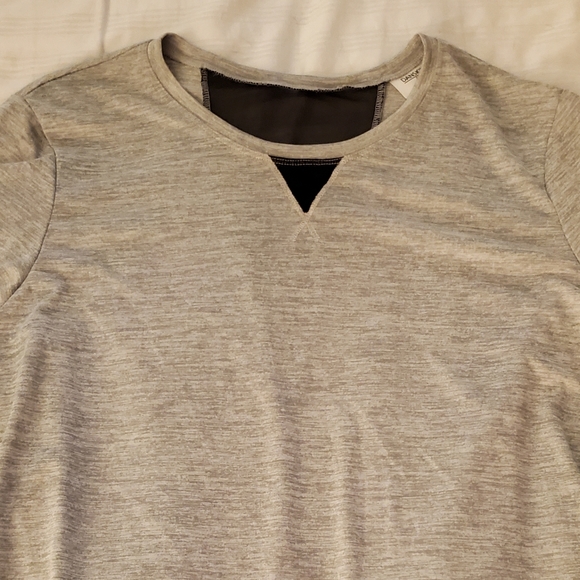 Danskin NOW workout shirt - Picture 2 of 8